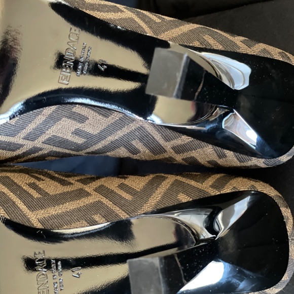 Fendi x Versace Collab Heels - Picture 6 of 10